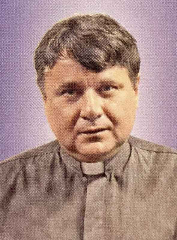 kňaz Ľuboš Satina